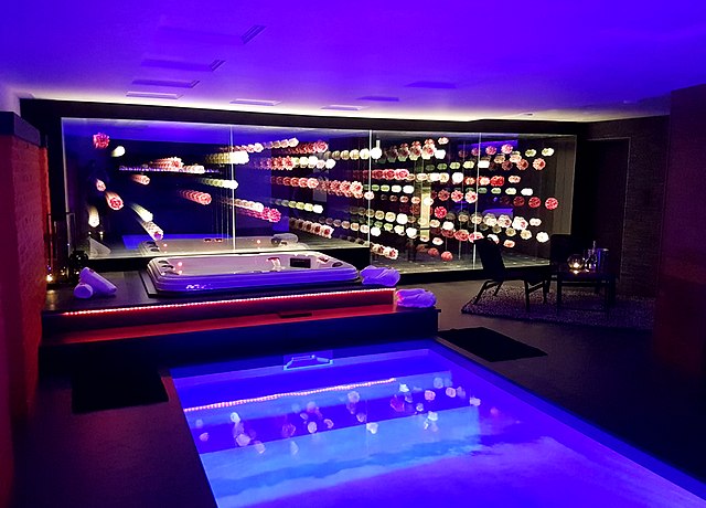 Gîtes de luxe avec piscine privée et jacuzzi dans la province du Luxembourg, à Le Bonzen