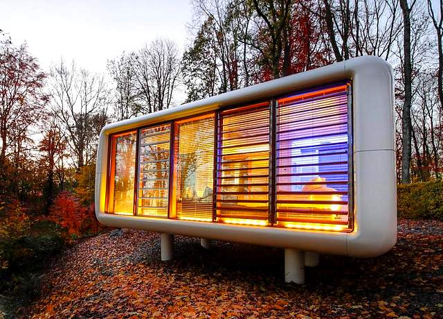 Dormir dans une bulle à Namur au Domaine de Ronchinne, dans un loft cube